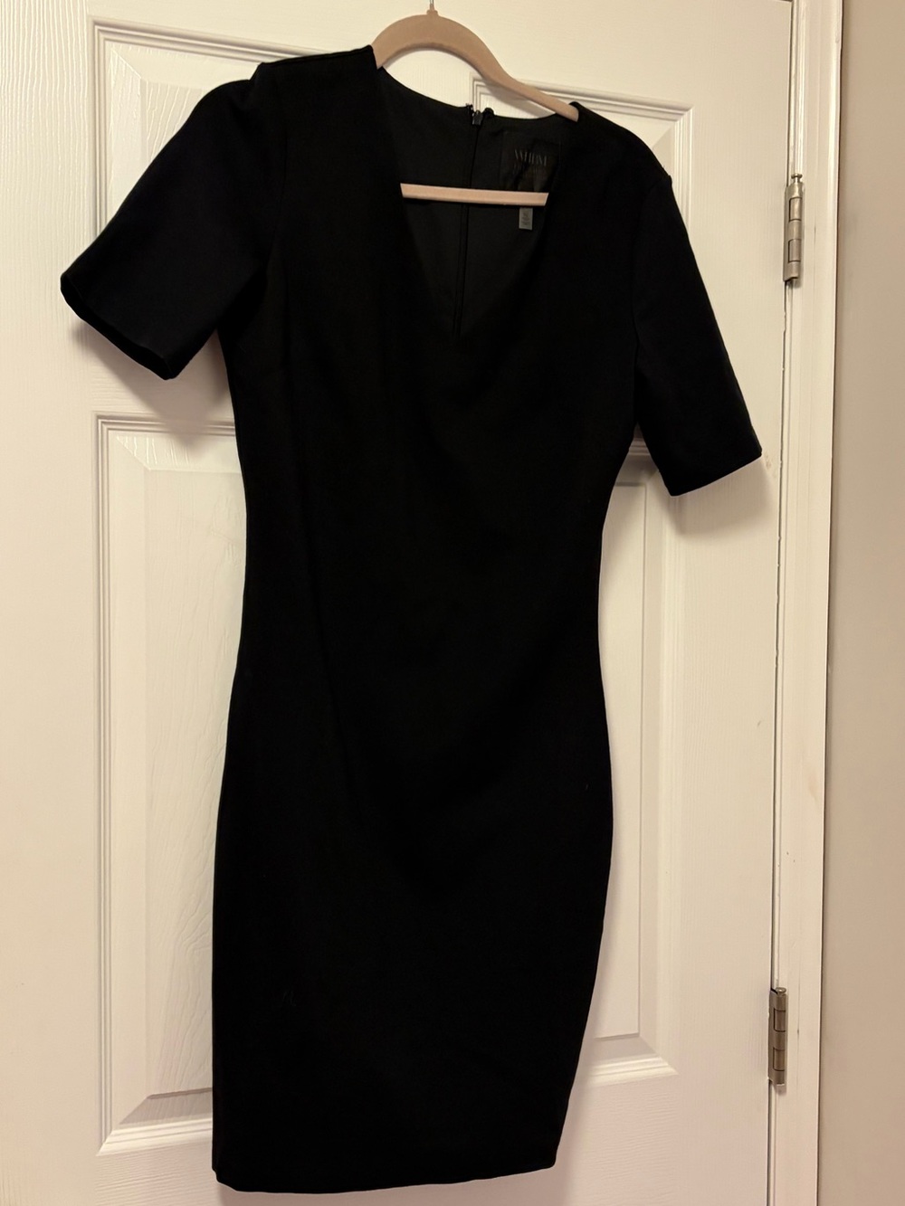 White House Black Market Black V-Neck Short Sleeve Mini Dress